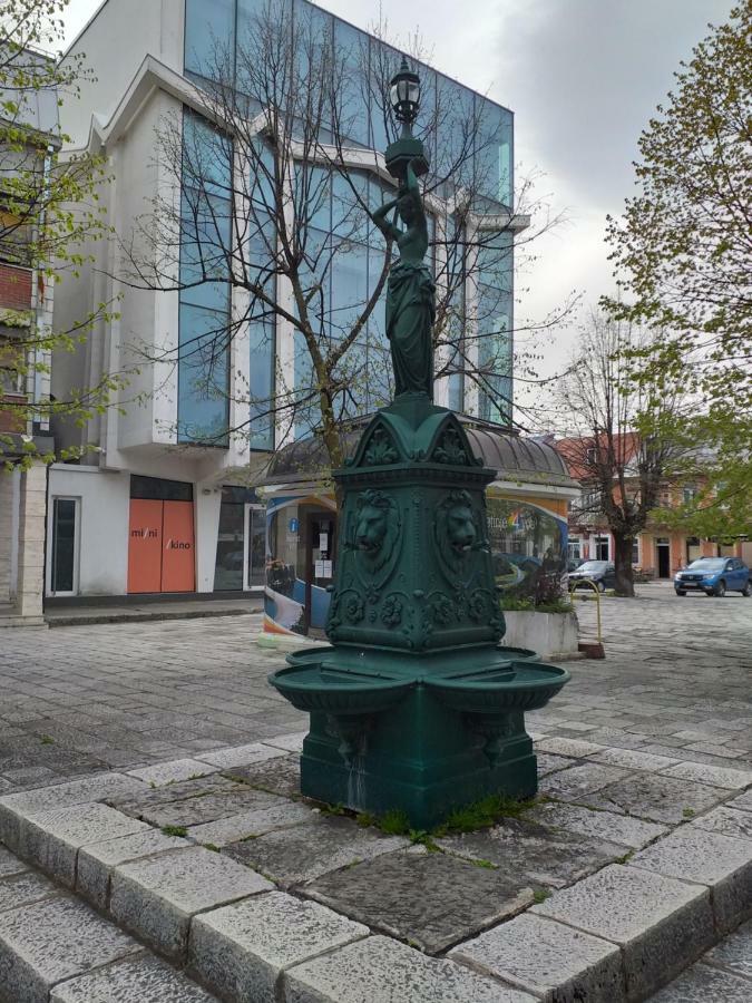 Appartamento Apartman Donji Kraj Cetinje Esterno foto