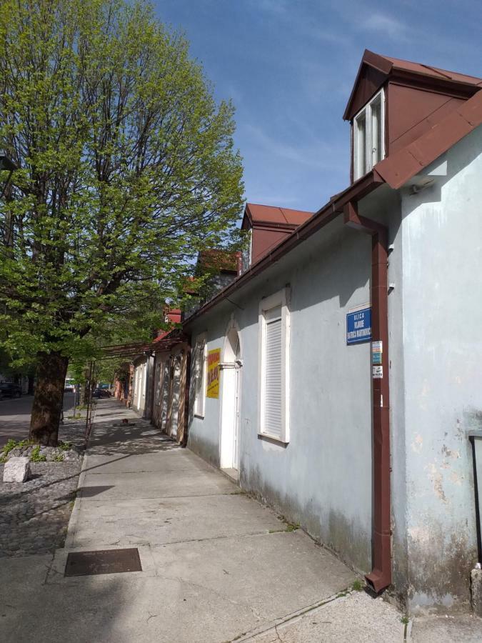 Appartamento Apartman Donji Kraj Cetinje Esterno foto